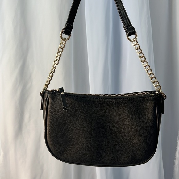 INC black non-leather shoulder bag with partial gold chain strap and zip closure - Picture 4 of 10